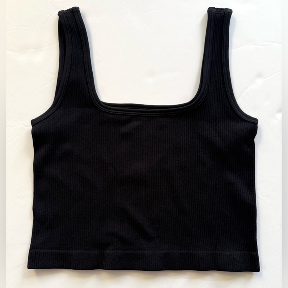 Ribbed Cropped Tank Top Black Size S - Picture 2 of 5